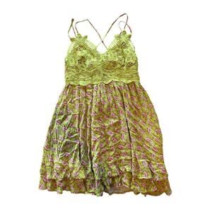 NWT Listicle Boutique Lace Lime Green Paisley Dress Size Large